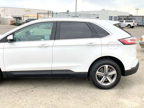 Used 2021 Ford Edge SEL w/ Convenience Package image 15