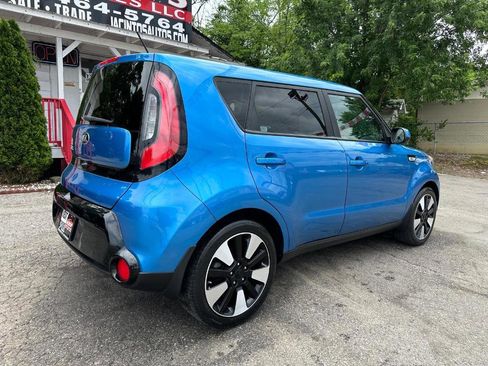 Used 2016 Kia Soul + w/ Designer's Package image 11