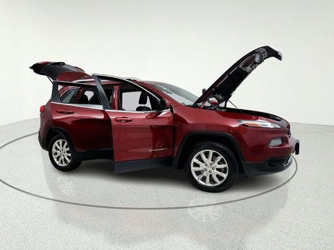 Used 2015 Jeep Cherokee Limited AWD/4WD image 15
