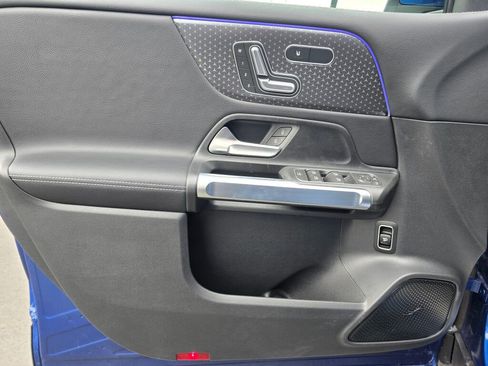 New 2026 Mercedes-Benz GLB 250 4MATIC image 35