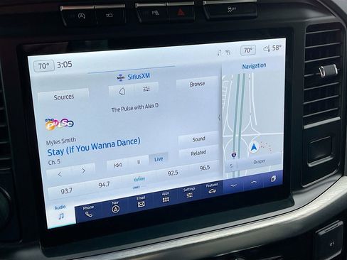 Used 2023 Ford F150 Lariat w/ Equipment Group 502A High image 15