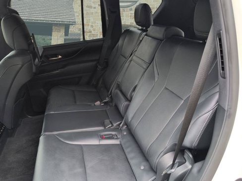 Certified 2026 Lexus LX 700h Luxury w/ Appearance Package AWD/4WD image 15