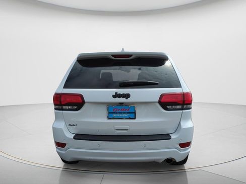 Used 2021 Jeep Grand Cherokee Laredo X RWD image 6
