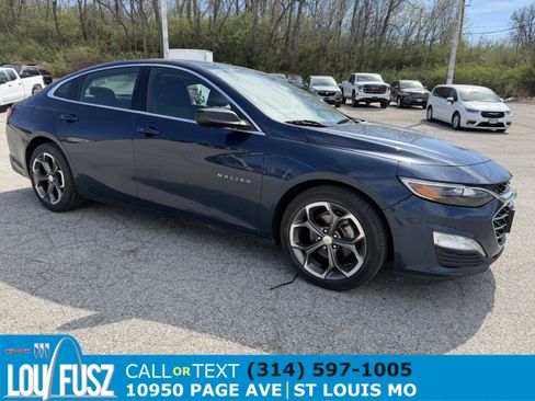 Used 2021 Chevrolet Malibu LT image 1
