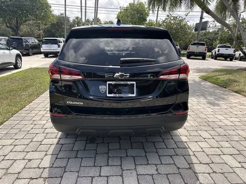 Used 2022 Chevrolet Equinox LS w/ LS Convenience Package FWD image 35