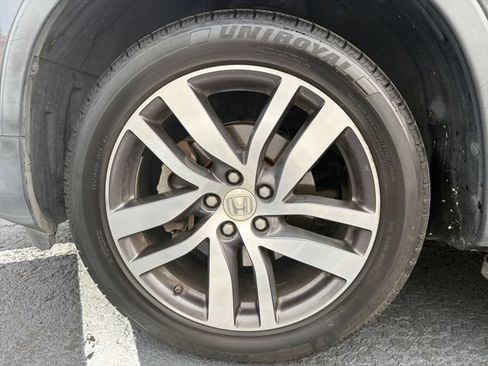 Used 2017 Honda Pilot Elite image 26