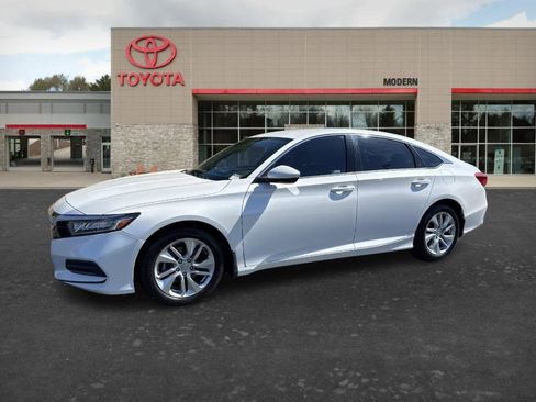 Used 2019 Honda Accord LX image 1
