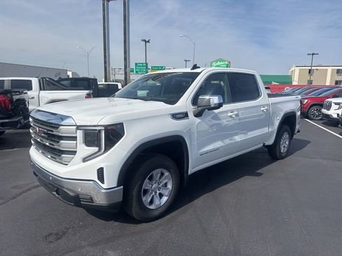 New 2026 GMC Sierra 1500 SLE w/ Preferred Package image 7