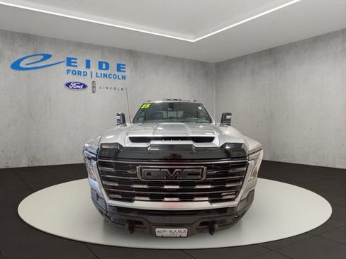 Used 2025 GMC Sierra 2500 AT4X w/ AT4X AEV Edition AWD/4WD image 6