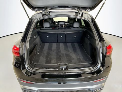 Used 2024 Mercedes-Benz GLC 43 AMG 4MATIC image 28