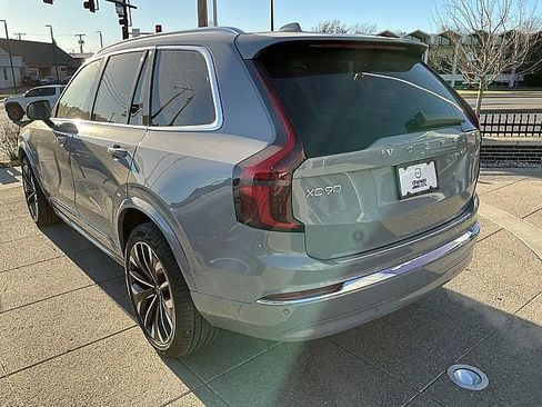 New 2026 Volvo XC90 T8 Ultra w/ Protection Package Premier image 10