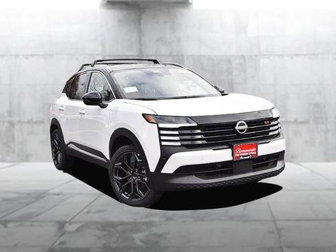 New 2026 Nissan Kicks SR w/ SR Premium Package image 2