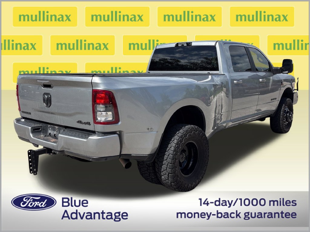 Used 2023 RAM 3500 Big Horn w/ Night Edition AWD/4WD image 4