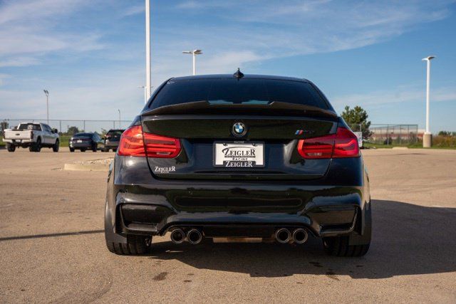 Used 2018 BMW M3 RWD image 9