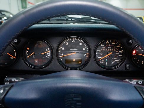 Used 1997 Porsche 911 Cabriolet image 38