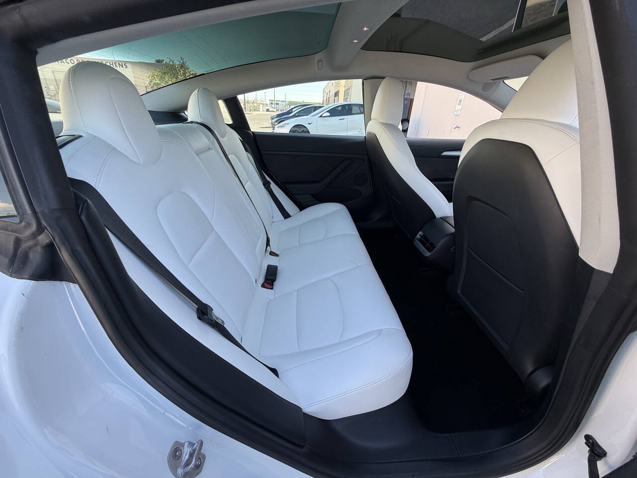 Used 2023 Tesla Model 3 Standard Range RWD image 27