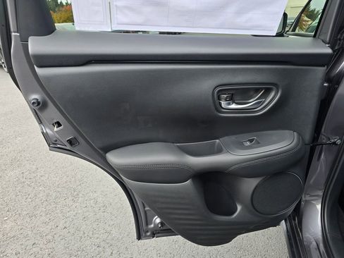 New 2026 Honda HR-V LX image 8