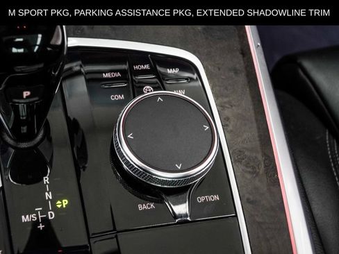 Used 2022 BMW X5 sDrive40i w/ M Sport Package RWD image 25