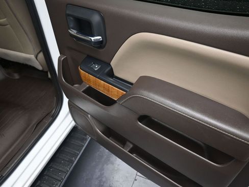 Used 2018 GMC Sierra 1500 SLT image 44