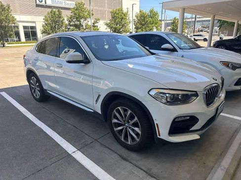 Used 2019 BMW X4 xDrive30i w/ Premium Package AWD/4WD image 2