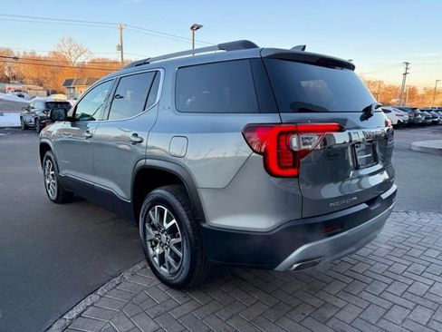 Used 2023 GMC Acadia SLE w/ Driver Convenience Package image 9