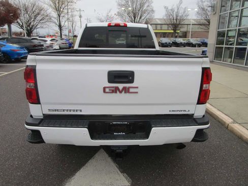 Used 2019 GMC Sierra 2500 Denali image 6
