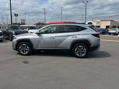 Certified 2025 Hyundai Tucson SEL image 8