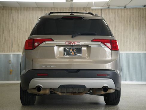 Used 2019 GMC Acadia SLT FWD image 9