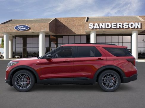 New 2026 Ford Explorer ST-Line w/ ST-Line Street Pack AWD/4WD image 4