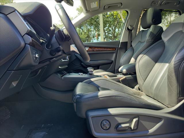 Used 2020 Audi Q5 2.0T Premium Plus w/ Premium Plus Package AWD/4WD image 22