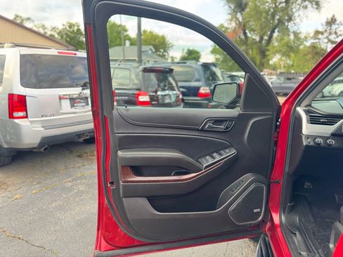 Used 2015 GMC Yukon XL SLT w/ Open Road Package image 11