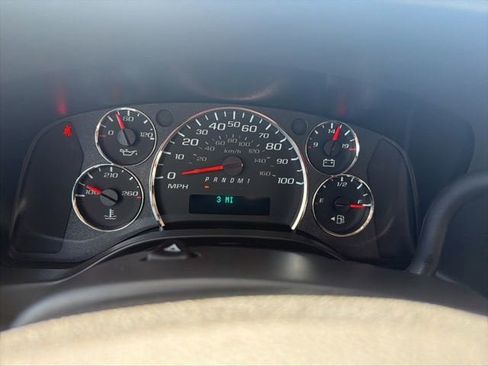 New 2026 GMC Savana 2500 w/ Driver Convenience Package RWD image 13