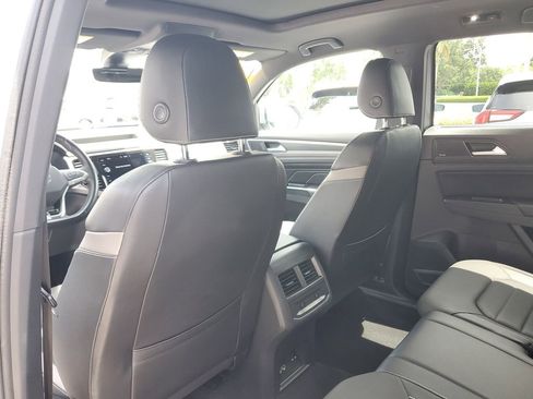 Used 2020 Volkswagen Atlas Cross Sport SEL Premium R-Line AWD/4WD image 15
