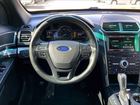 Used 2016 Ford Explorer Sport w/ Equipment Group 401A image 5