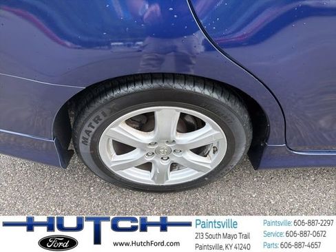 Used 2007 Toyota Camry SE FWD image 12