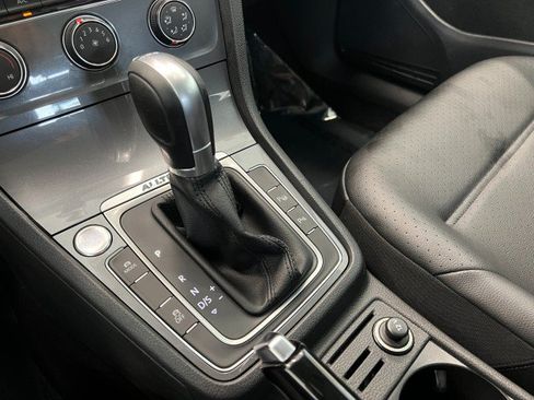 Used 2017 Volkswagen Golf Alltrack AWD/4WD image 18