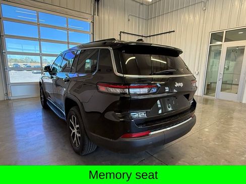 Used 2025 Jeep Grand Cherokee L Limited image 5