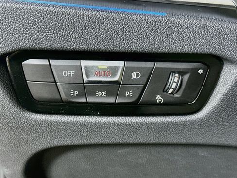 Used 2023 BMW i4 eDrive35 w/ Premium Package RWD image 17