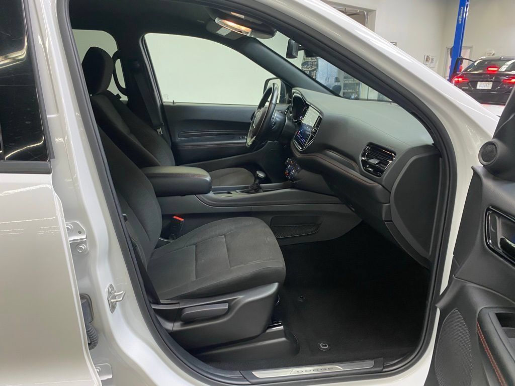 Used 2024 Dodge Durango R/T RWD image 41