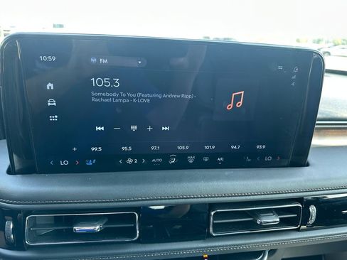 Used 2025 Lincoln Aviator Reserve w/ Equipment Group 201A image 13