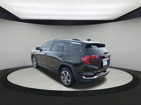 Used 2021 GMC Terrain SLT w/ Infotainment Package II image 5
