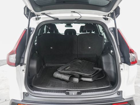 Used 2024 Honda CR-V Sport image 16