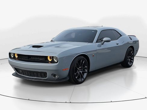 Used 2022 Dodge Challenger R/T Scat Pack w/ Plus Package image 7