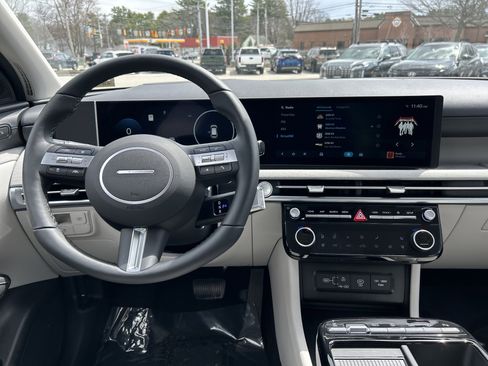 New 2026 Hyundai Tucson Limited AWD/4WD image 19