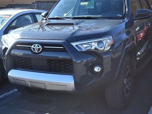 Used 2024 Toyota 4Runner TRD Off-Road image 2