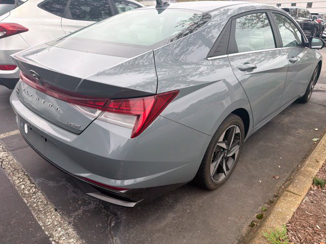 Used 2023 Hyundai Elantra Limited FWD image 8