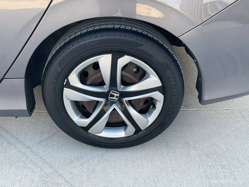 Used 2018 Honda Civic LX image 25