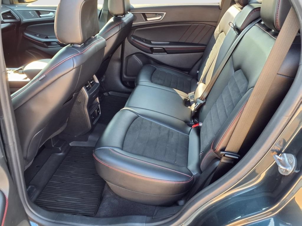 Used 2023 Ford Edge ST-Line AWD/4WD image 23