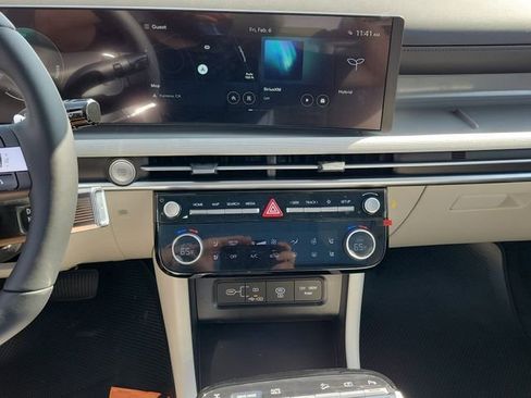 New 2026 Hyundai Tucson Limited image 13