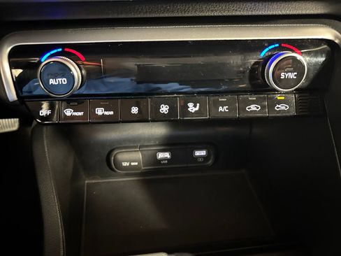 Used 2023 Kia K5 LXS image 19